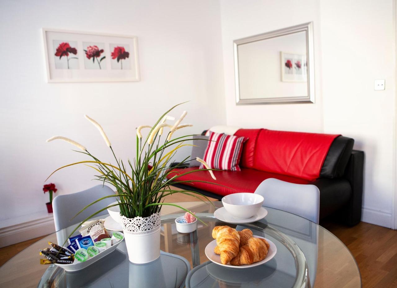 Apt 1, Opera House 2Nd Floor By Indigo Flats London Exterior foto